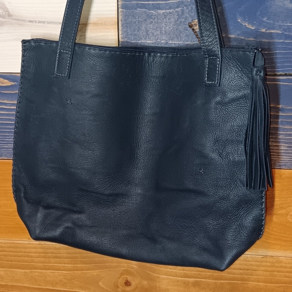 Leather Tote NWT Navy Blue Bohemian - Picture 3 of 7